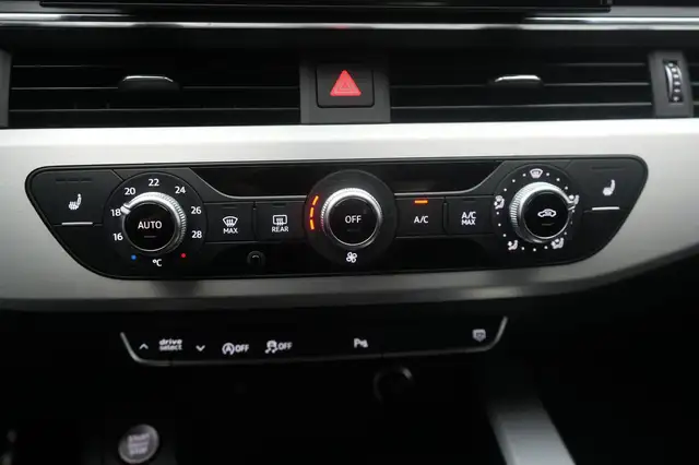 Audi S5 view 16