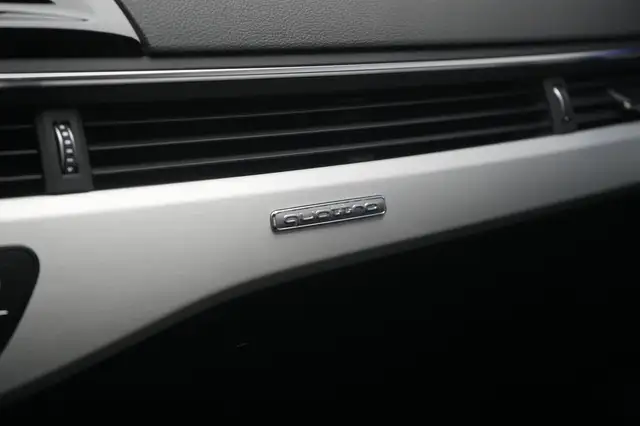 Audi S5 view 29