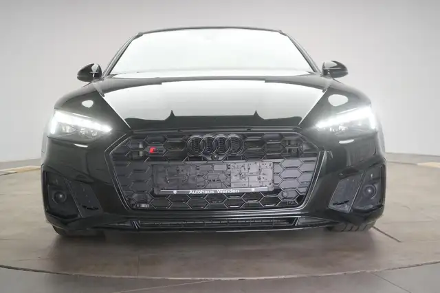 Audi S5 view 2