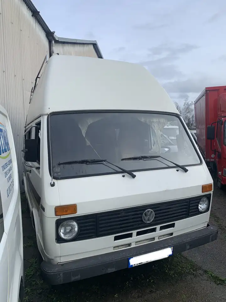 Volkswagen LT31 Camping-Car Interieur Brulé, foto 2