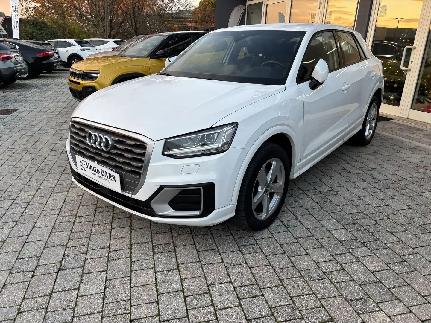 Audi Q2 Q2 30 TDI S tronic Admired Weiß - 2