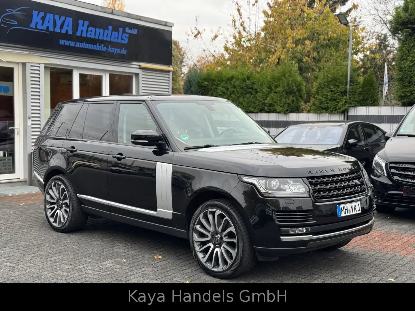 Land Rover Range Rover Vogue V8 360°+SoftClose+Panorama+22" Schwarz - 2