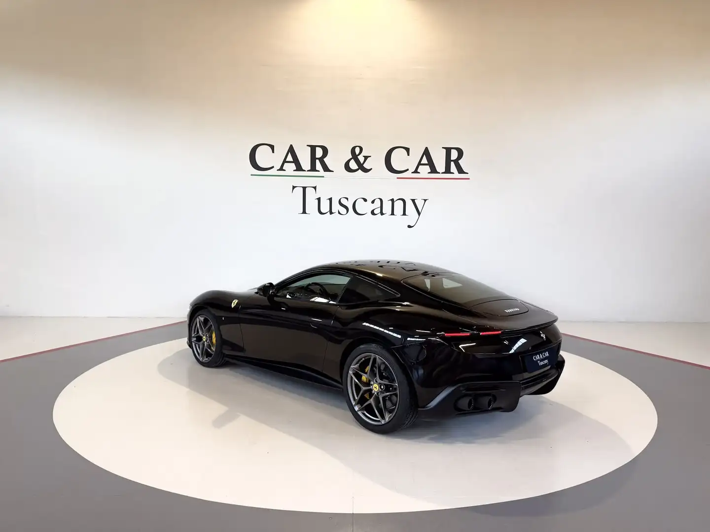 Ferrari Roma Roma Schwarz - 2
