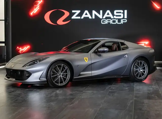 Ferrari 812