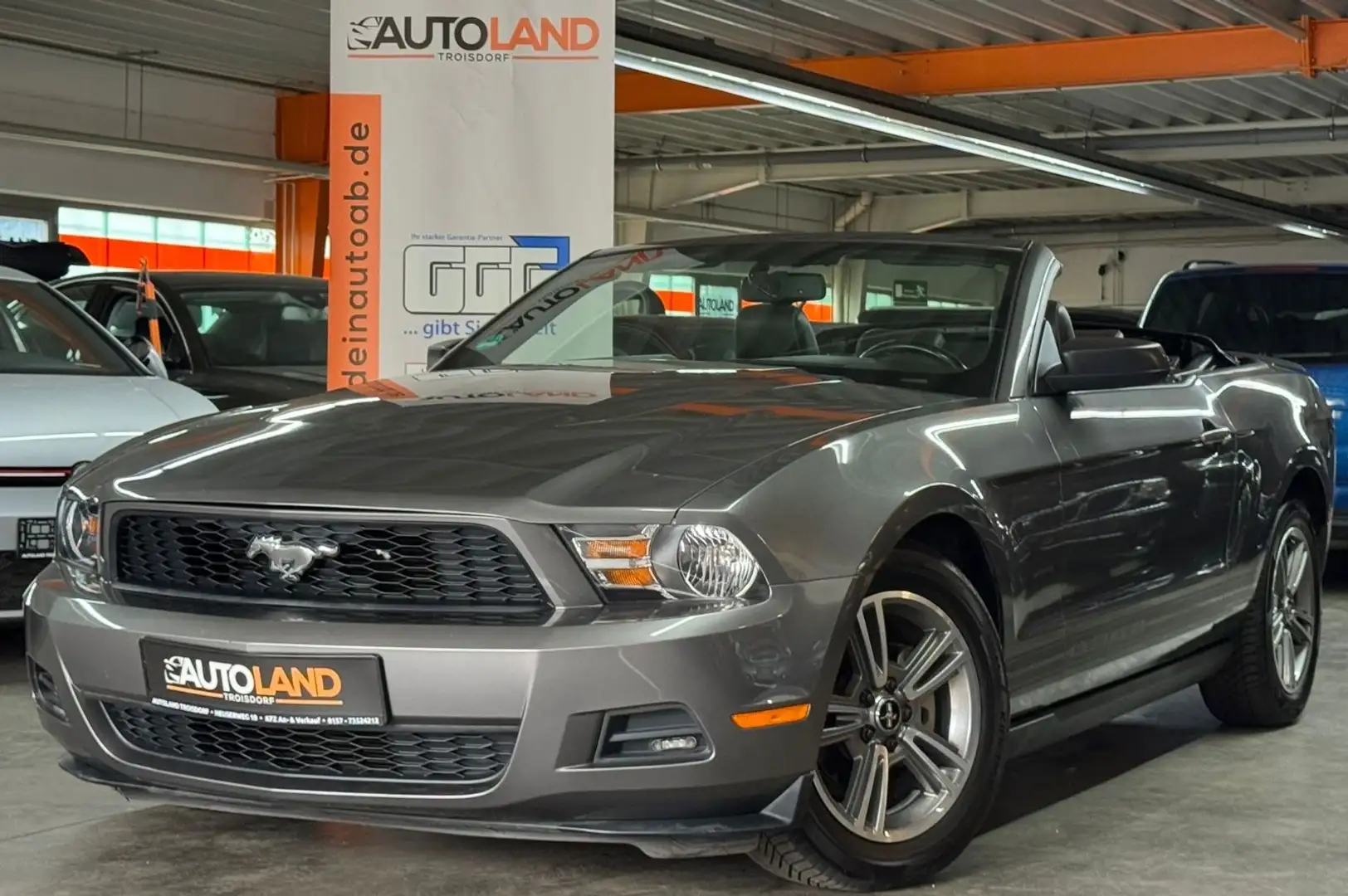 Ford Mustang Cabrio*AUTOMATIK*NUR 77TKM*LEDER* Grau - 2