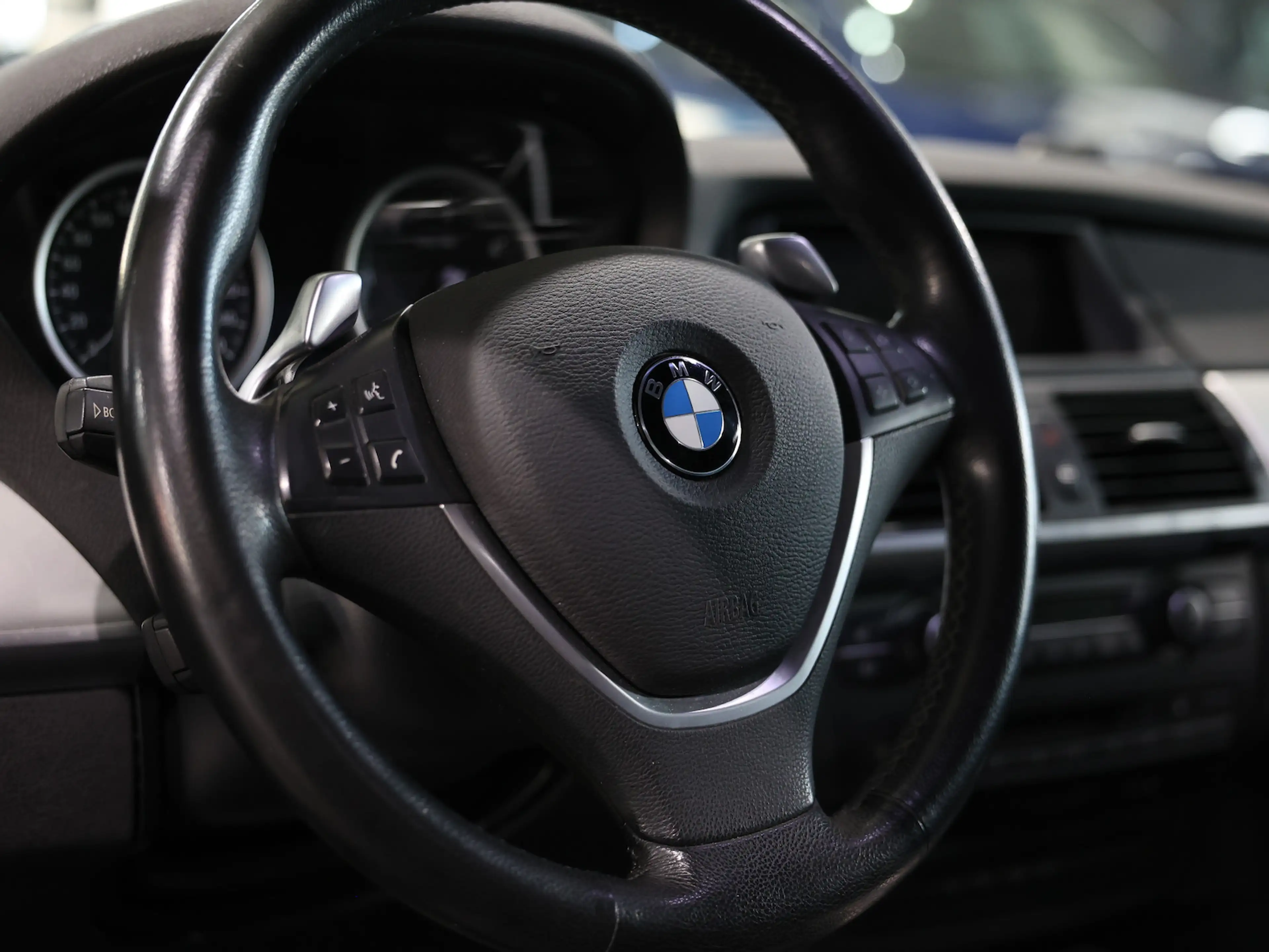 BMW X6 xDrive 35d SHADOW / LEDER / NAVI-PROFESSIONAL — photo 13