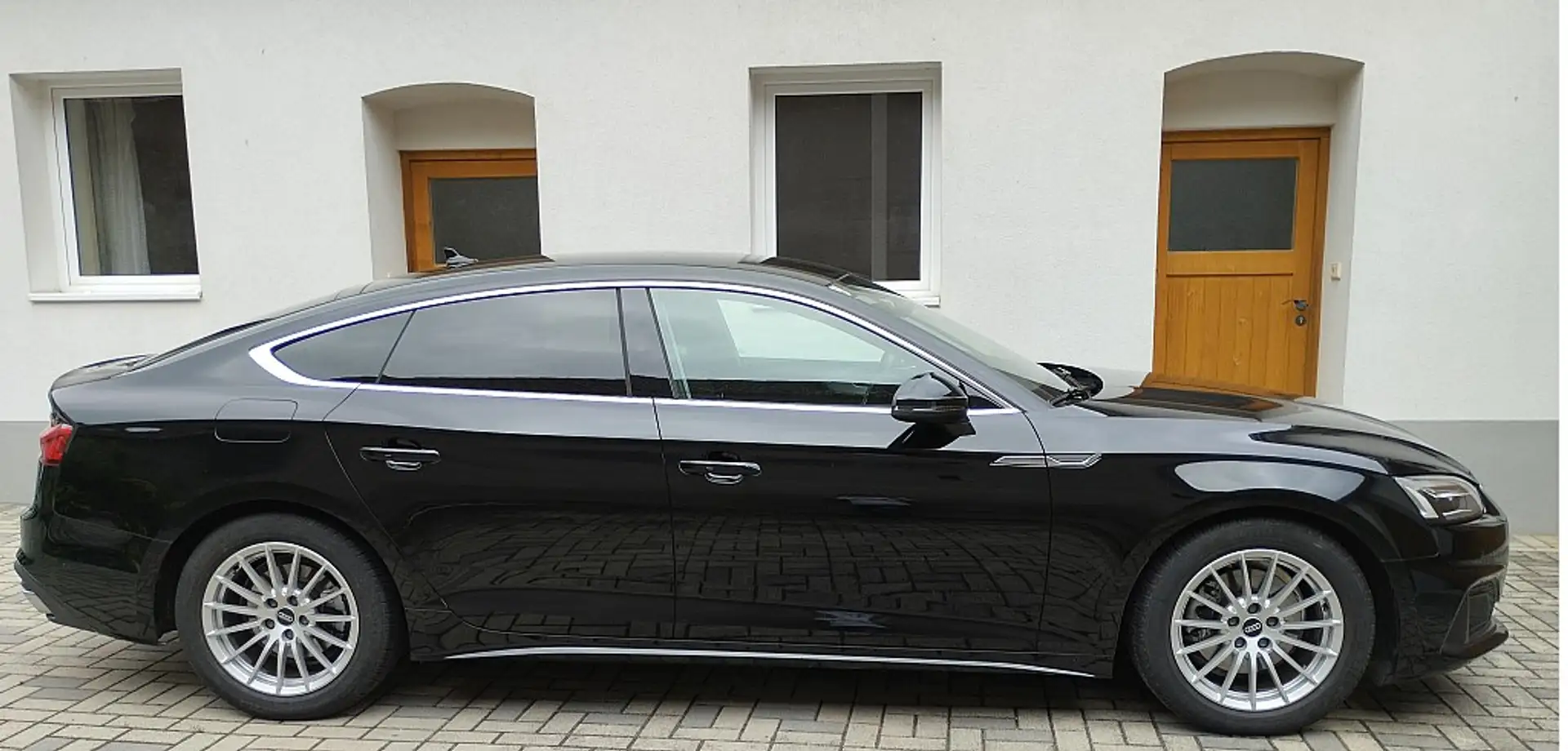 Audi A5 SB 35 TFSI  Business-Paket,Verkehrszeichenerken... Noir - 1