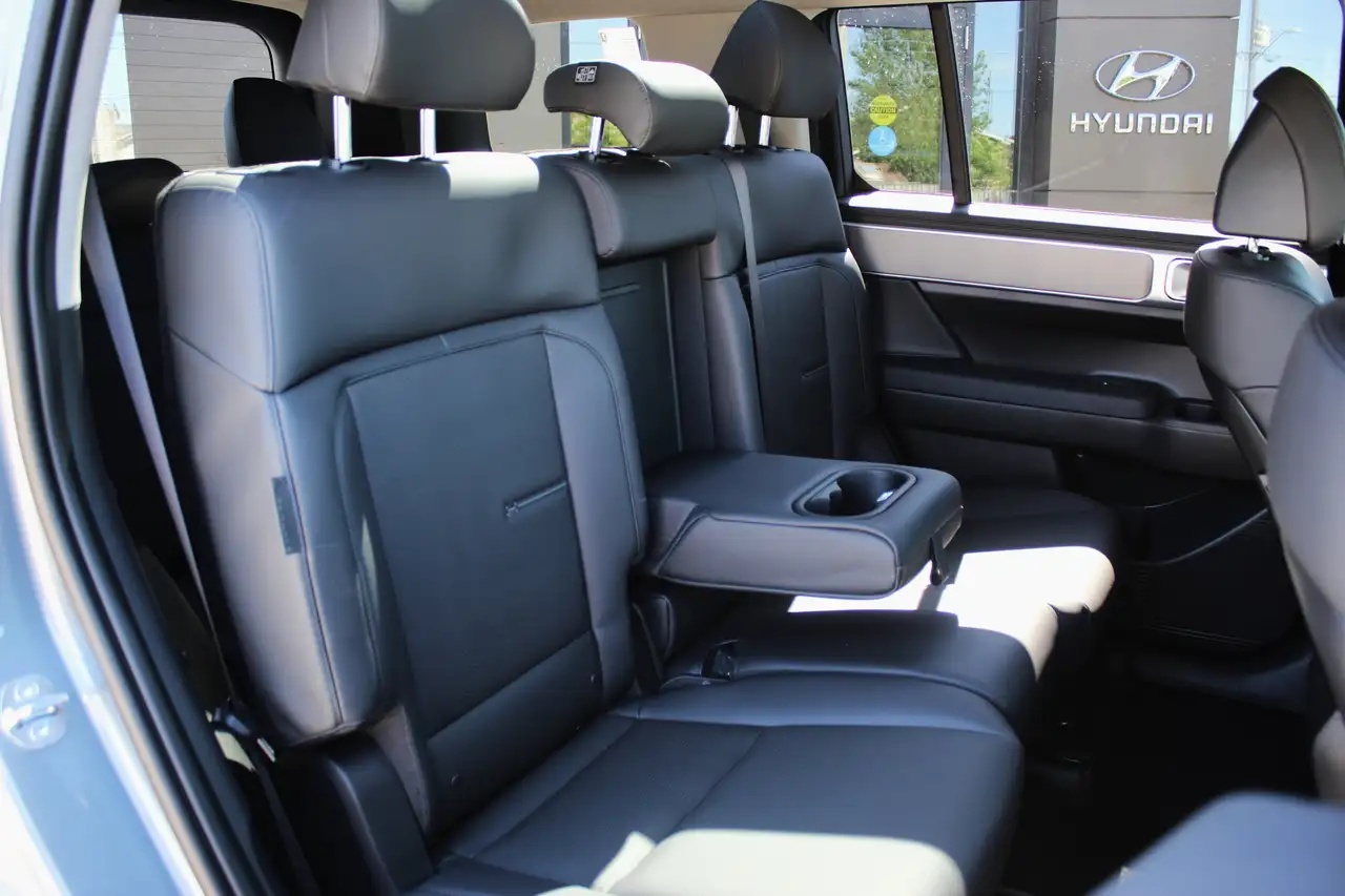 Hyundai SANTA FE снимка Hyundai SANTA FE
