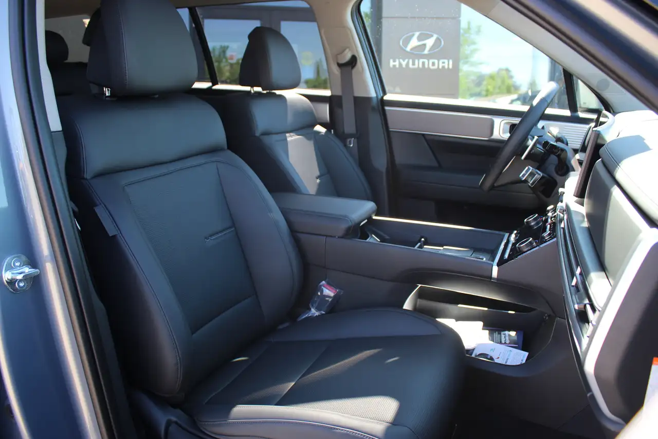 Hyundai SANTA FE снимка Hyundai SANTA FE