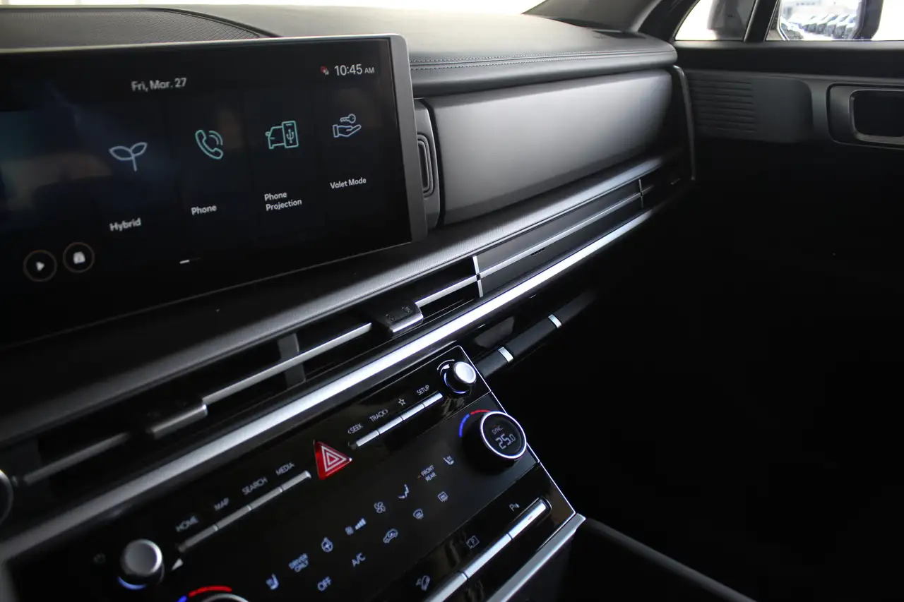 Hyundai SANTA FE снимка Hyundai SANTA FE
