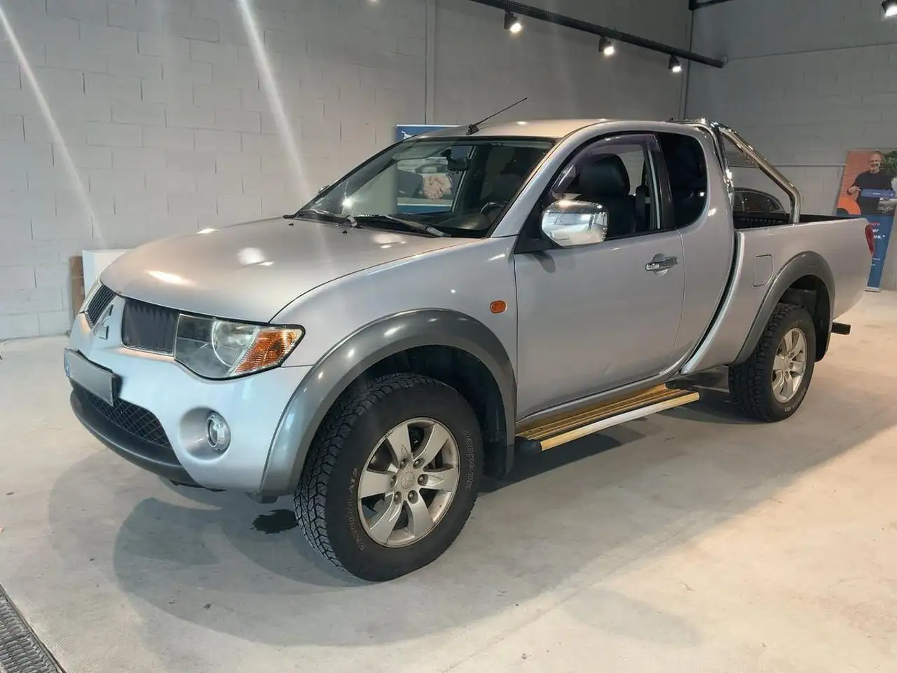 Mitsubishi L200