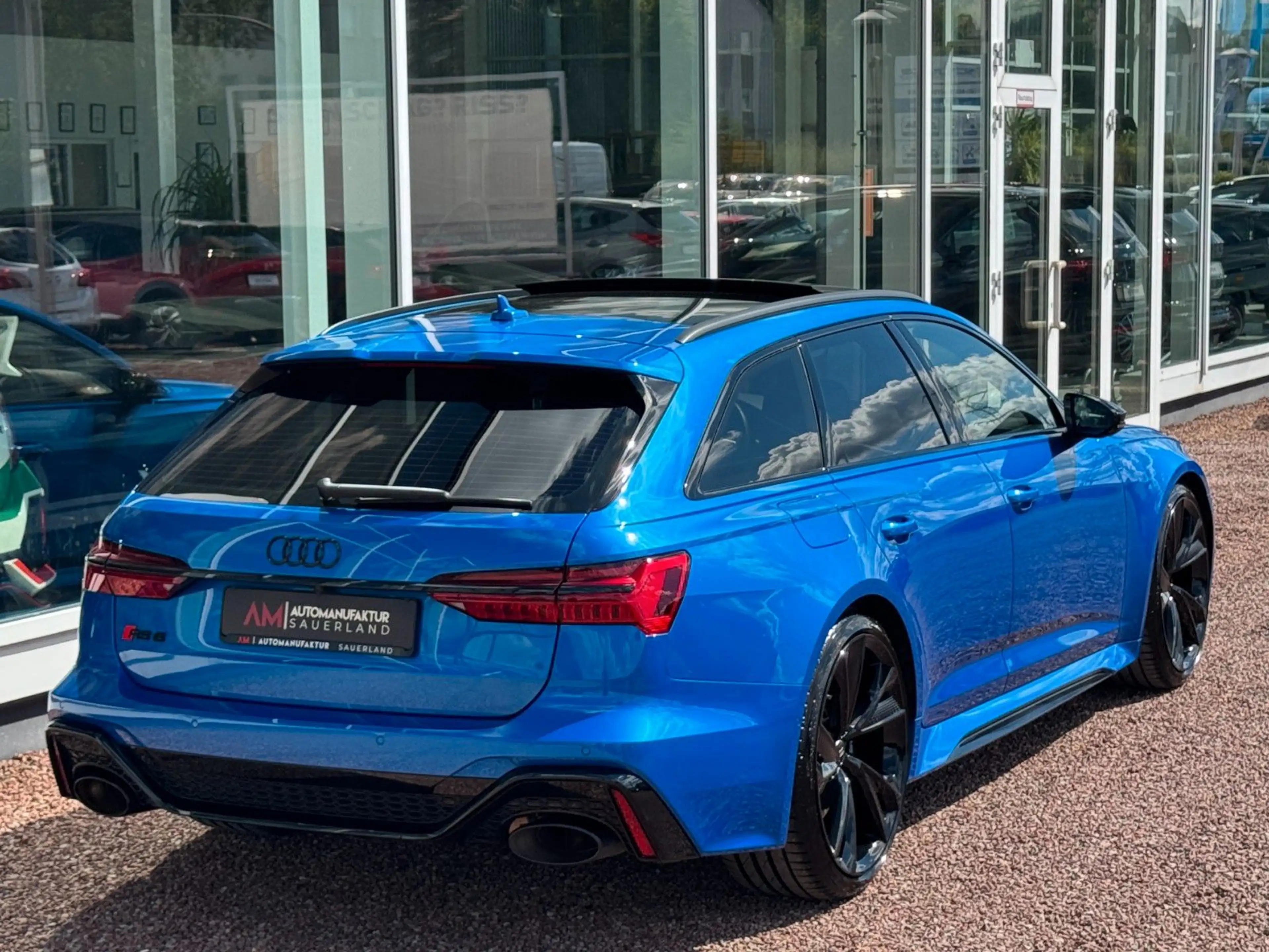 Audi RS6 Avant 4.0 TFSI quattro*Pano*B&O*HUD*Luft* — photo 13