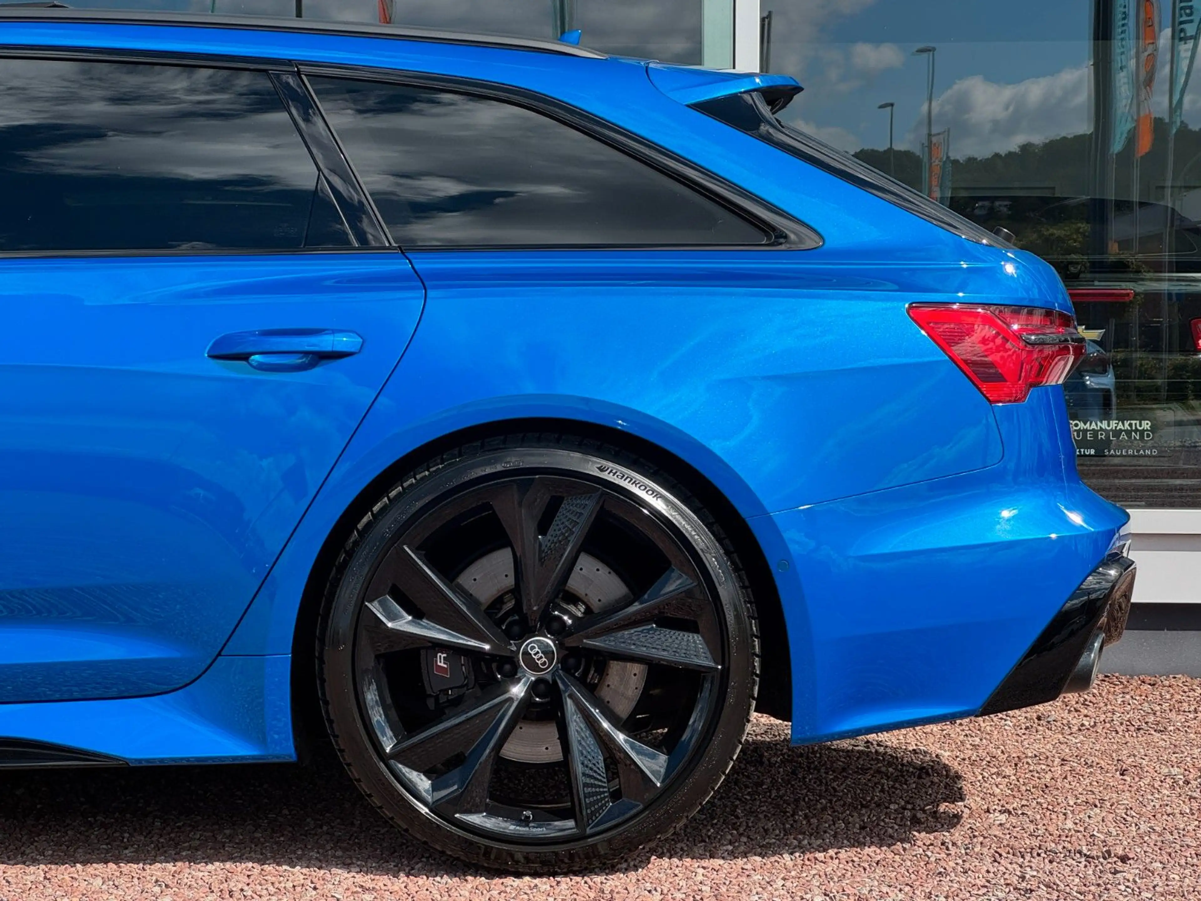 Audi RS6 Avant 4.0 TFSI quattro*Pano*B&O*HUD*Luft* — photo 7