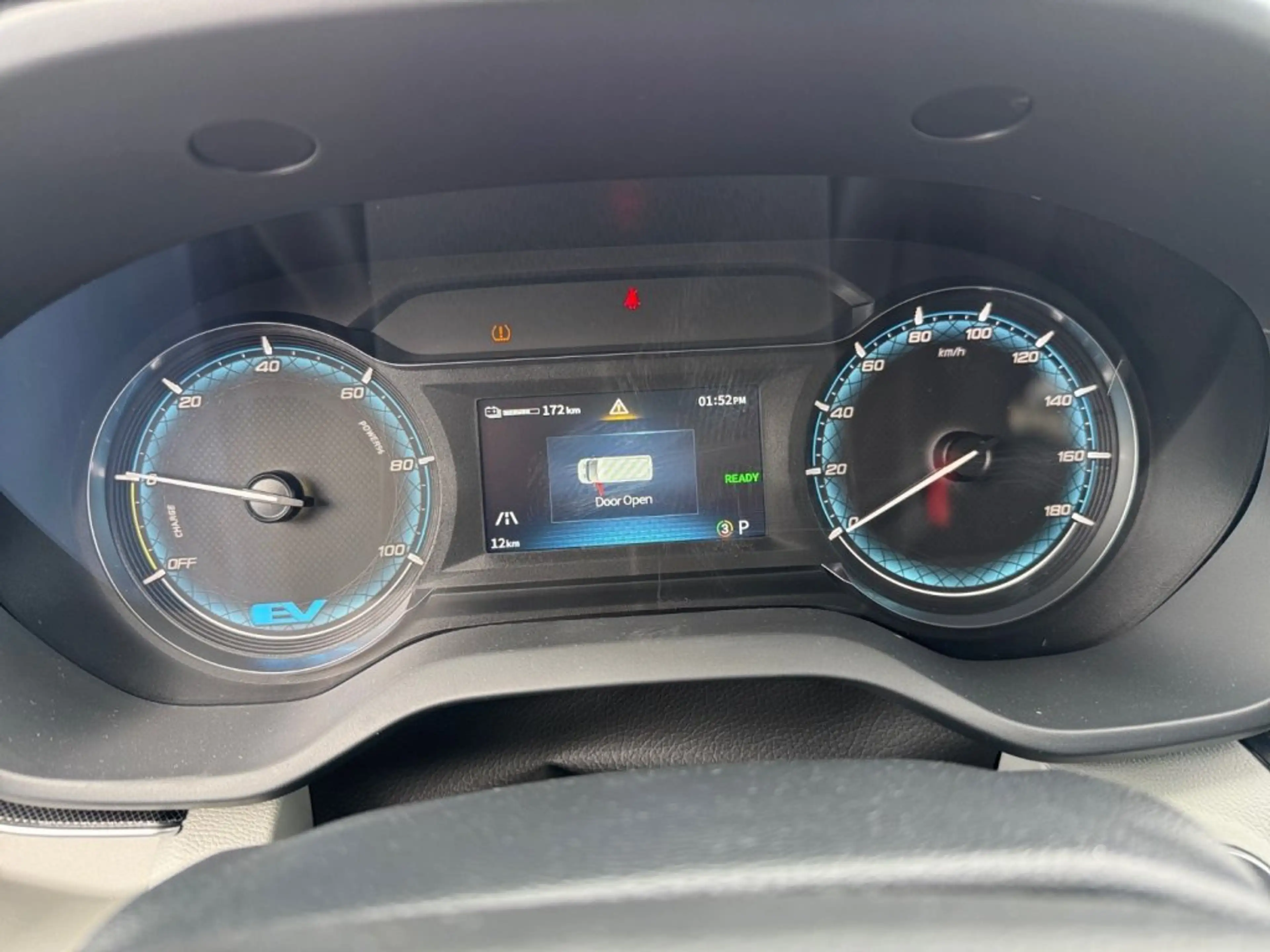 Maxus eDeliver 3 MAXUS eDeliver9 L2H2 72kWh — photo 9
