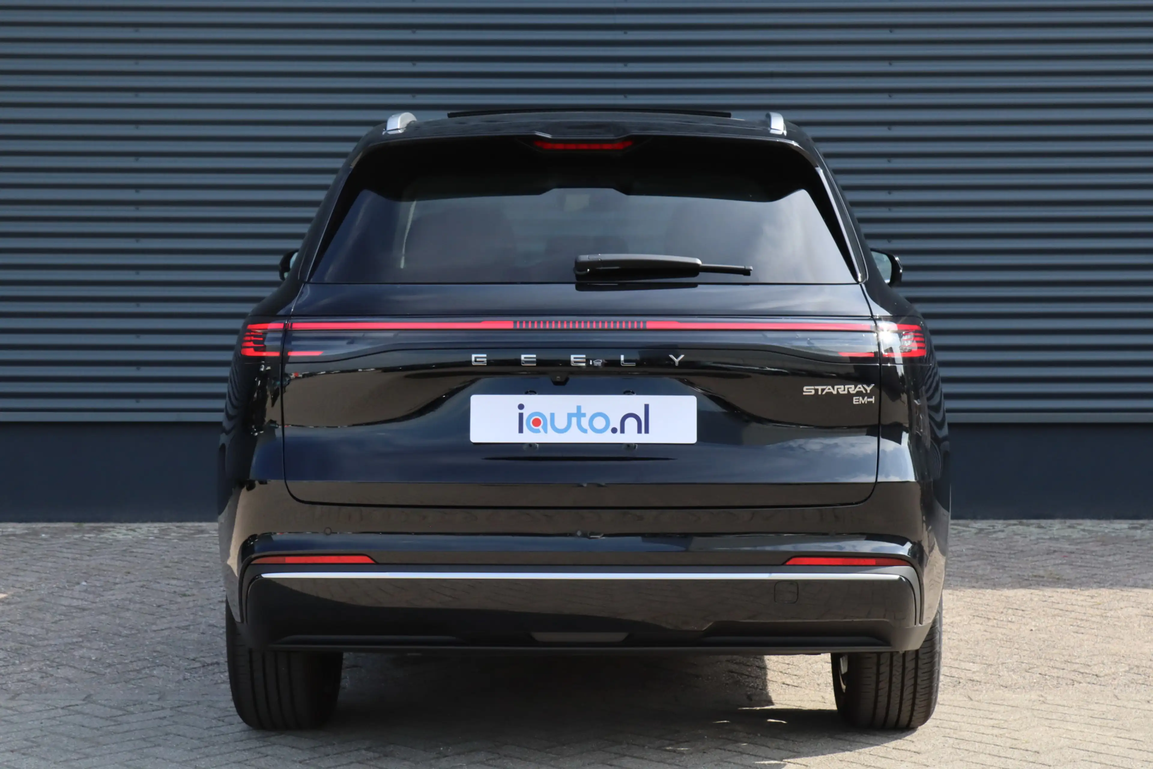 Geely Starray EM-i 1.5 Max+ Long Range [136km] Pano/Leder/Keyless/360 — photo 8
