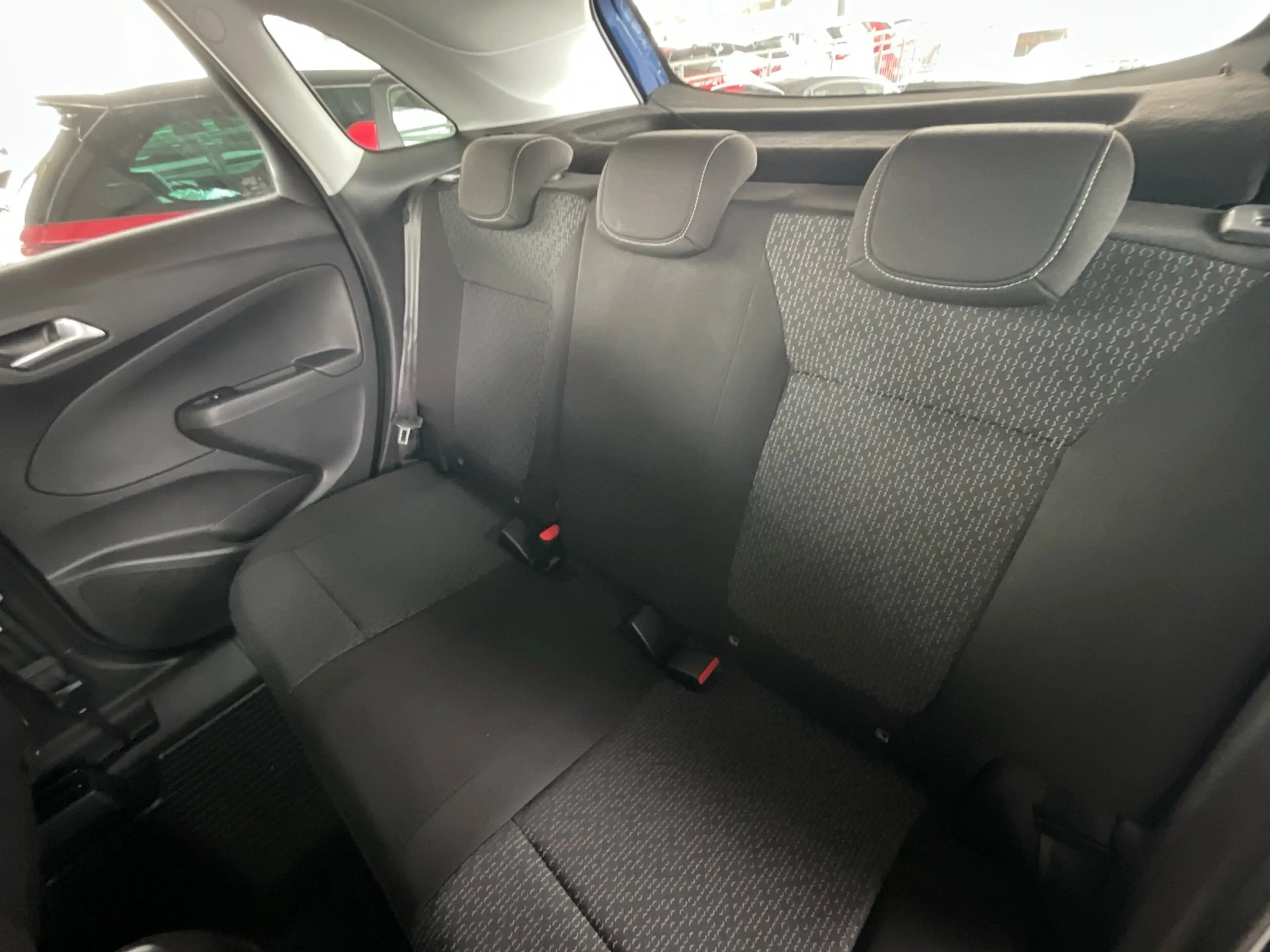 Opel Crossland Anhängerkupplung Klima, CarPlay, Radio — photo 13