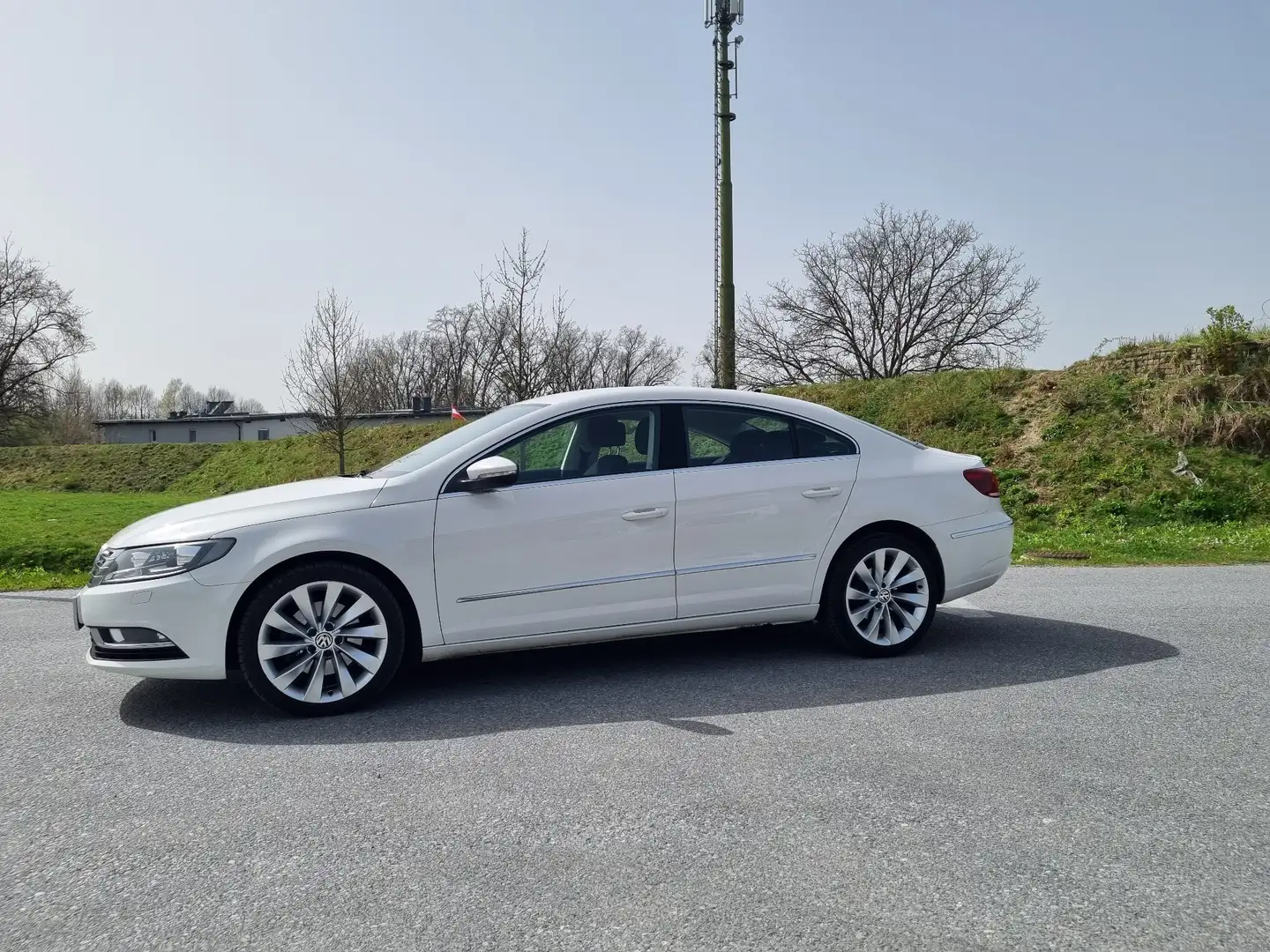 Volkswagen CC 1,4 TSI BMT DSG Weiß - 1