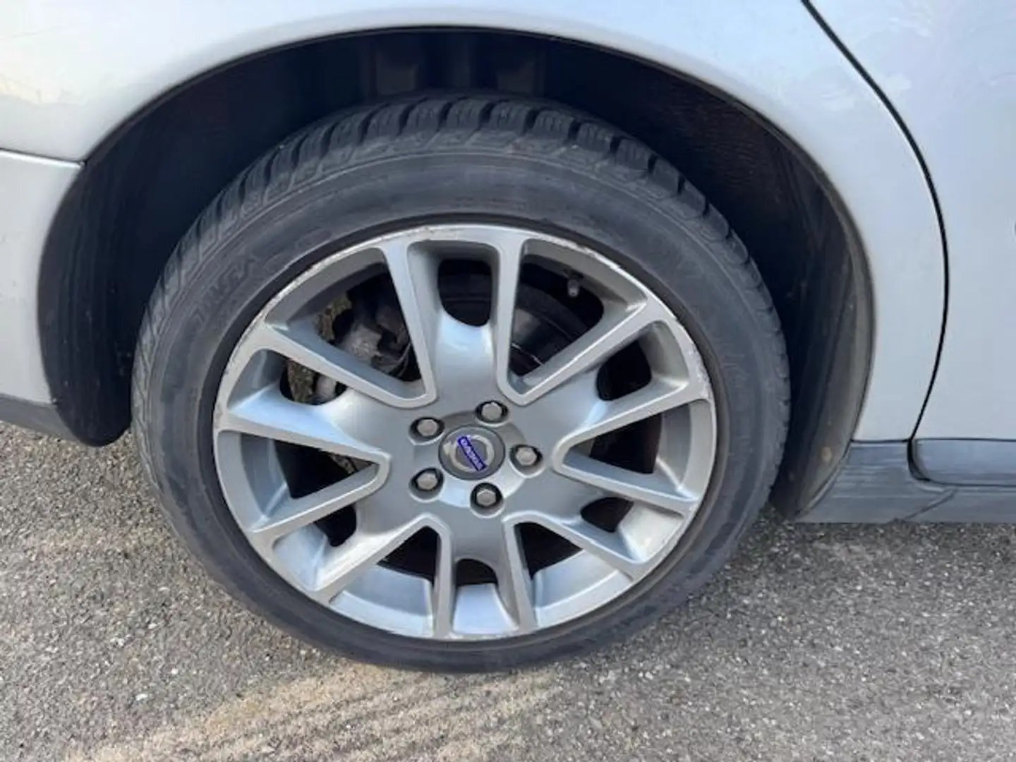 Volvo V50 1.8 Kinetic, '05, navi, trekhaak, ln velgen, in ee Grijs - 2