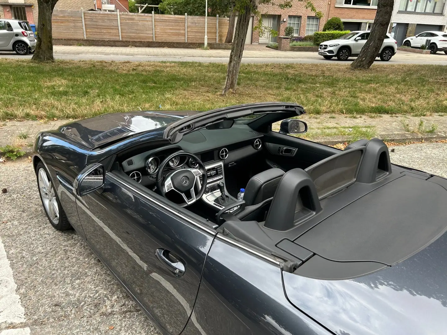 Mercedes-Benz SLK 200 (BlueEFFICIENCY) 7G-TRONIC - 2