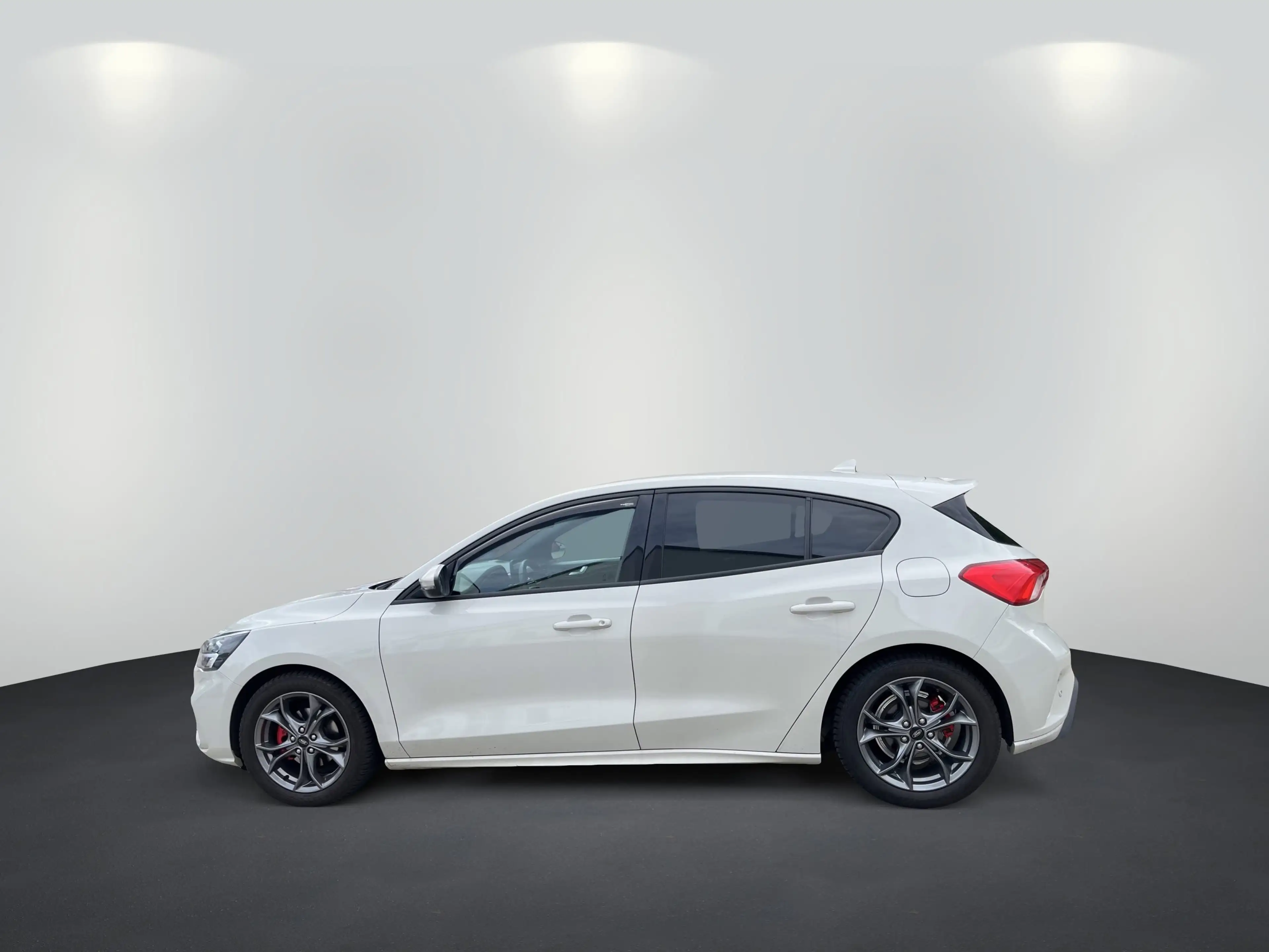 Ford Focus 1.5 EcoBoost ST-Line X ACC+LED+Navi+SHZ+LM — photo 4