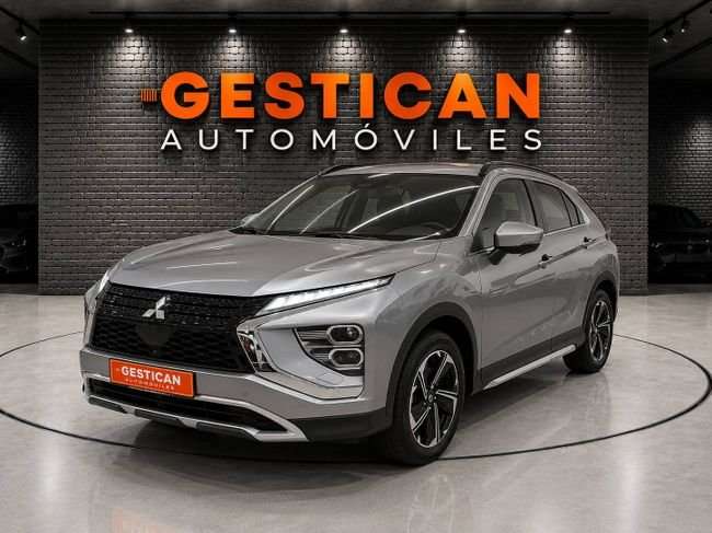 Mitsubishi Eclipse Cross PHEV Kaiteki 4WD - foto 1