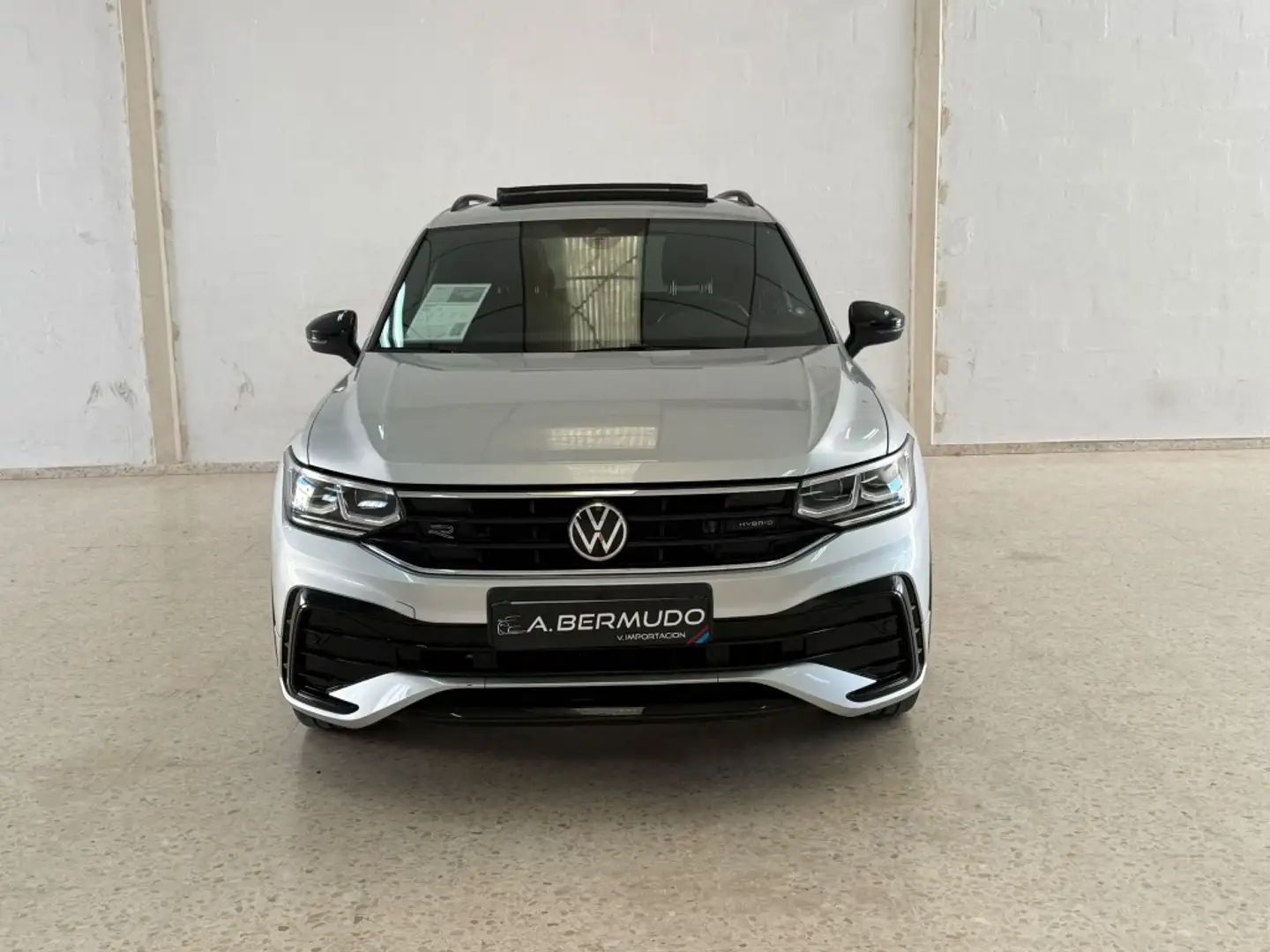 Volkswagen Tiguan 1.4 eHibrid R-Line 180kW Plateado - 2