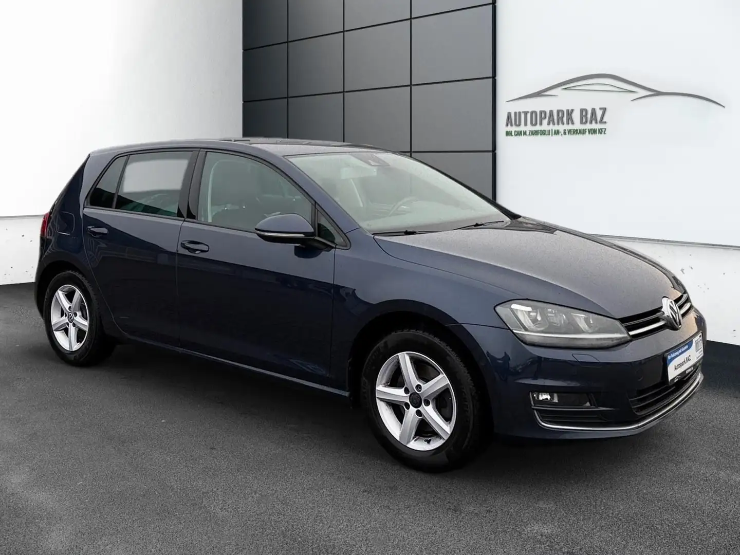 Volkswagen Golf VII Lim. Highline BMT AUTOMATIK *KLIM*NAV* Blau - 2