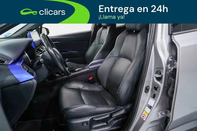 Toyota C-HR view 14
