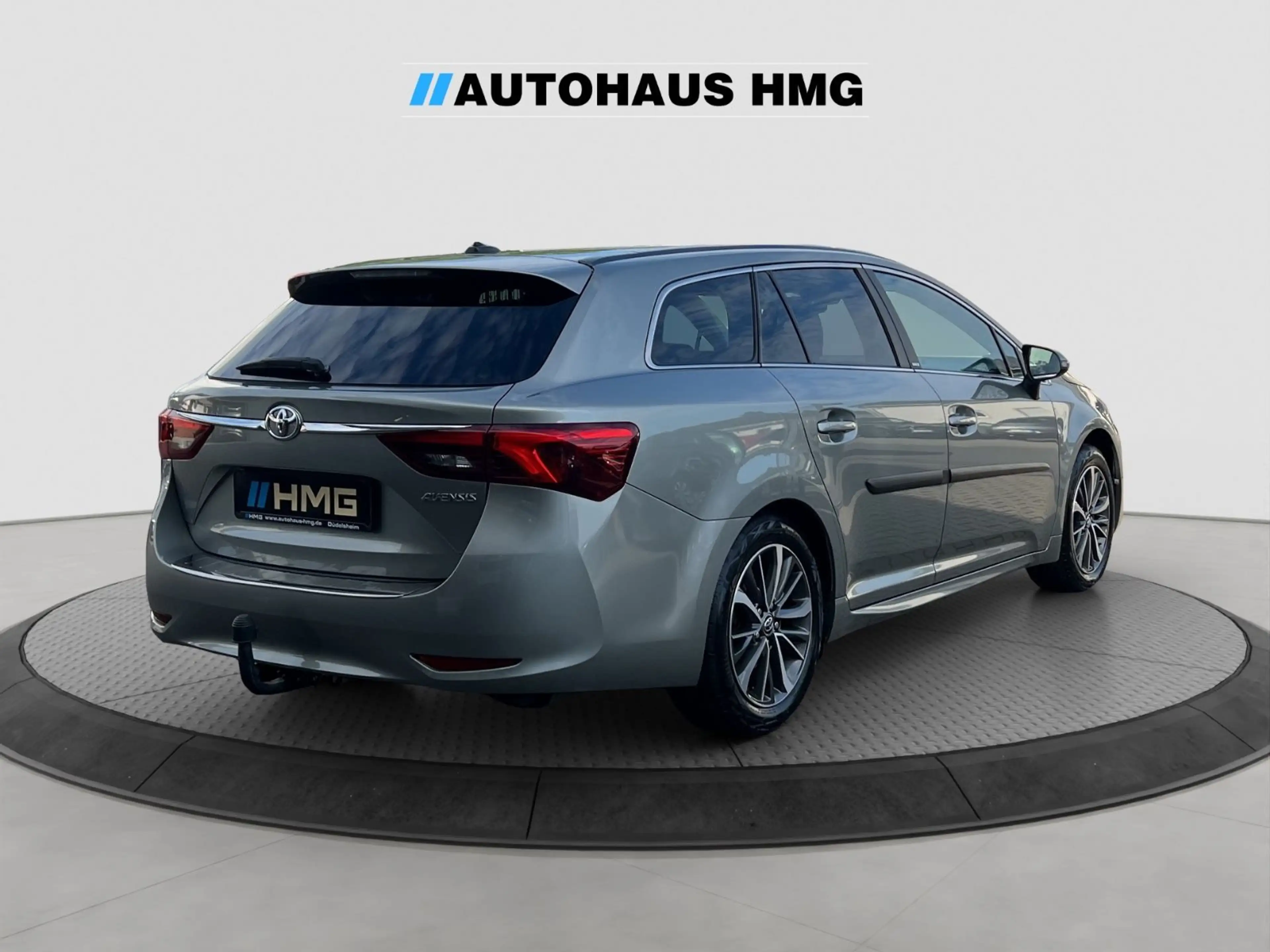 Toyota Avensis TS Edition-S *1.HAND*NAVI*SITZHZ*KAM*AHK — photo 5