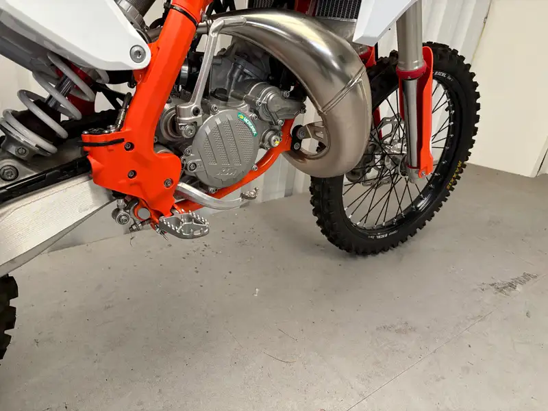 KTM 85 SX - foto 5