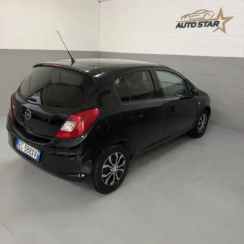 Opel Corsa view 4
