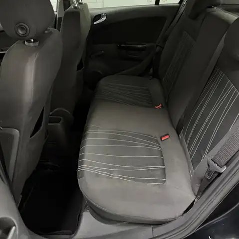 Opel Corsa view 7