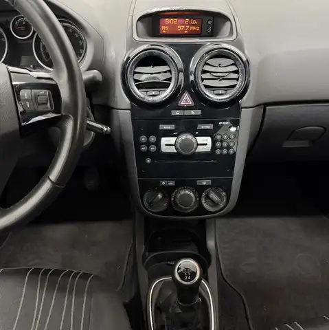 Opel Corsa view 9
