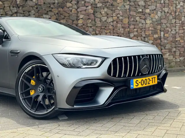 Mercedes-Benz AMG GT view 4