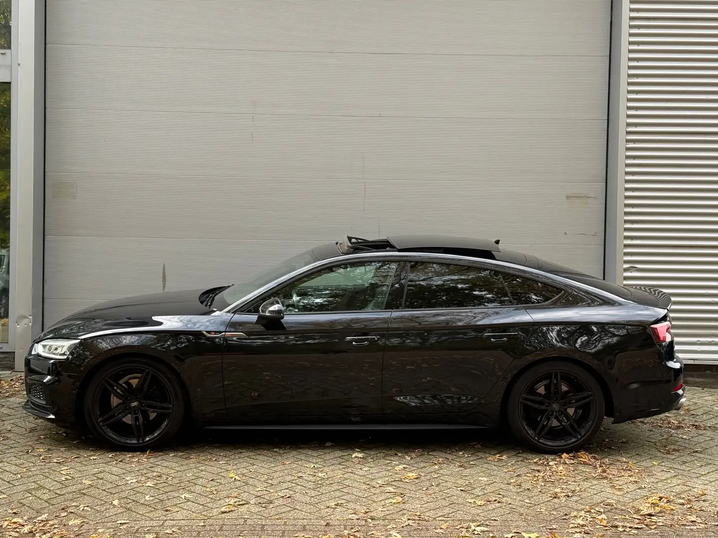 Audi A5 Sportback 40 TFSI Sport S-line black edition l Pan Zwart - 2