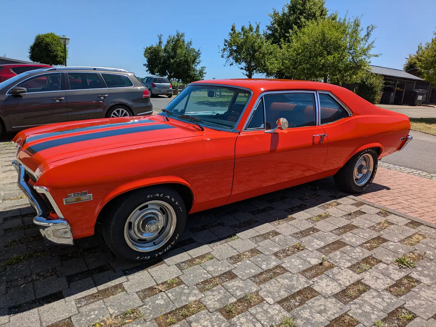 Chevrolet Nova Portocaliu - 2