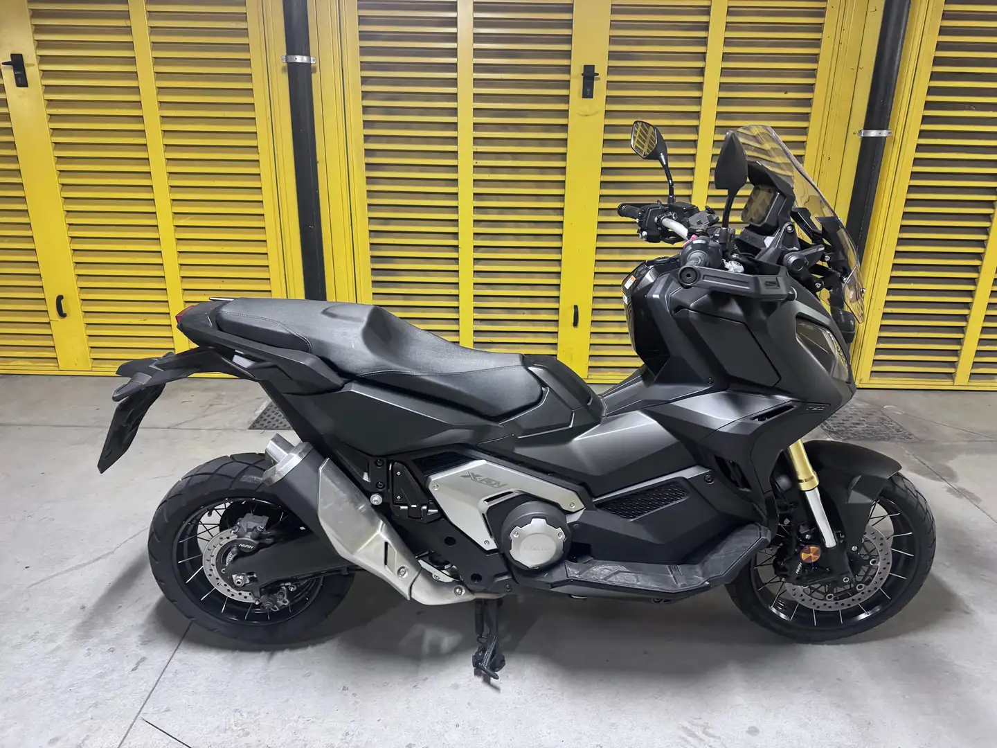 Honda X-ADV Negru - 2