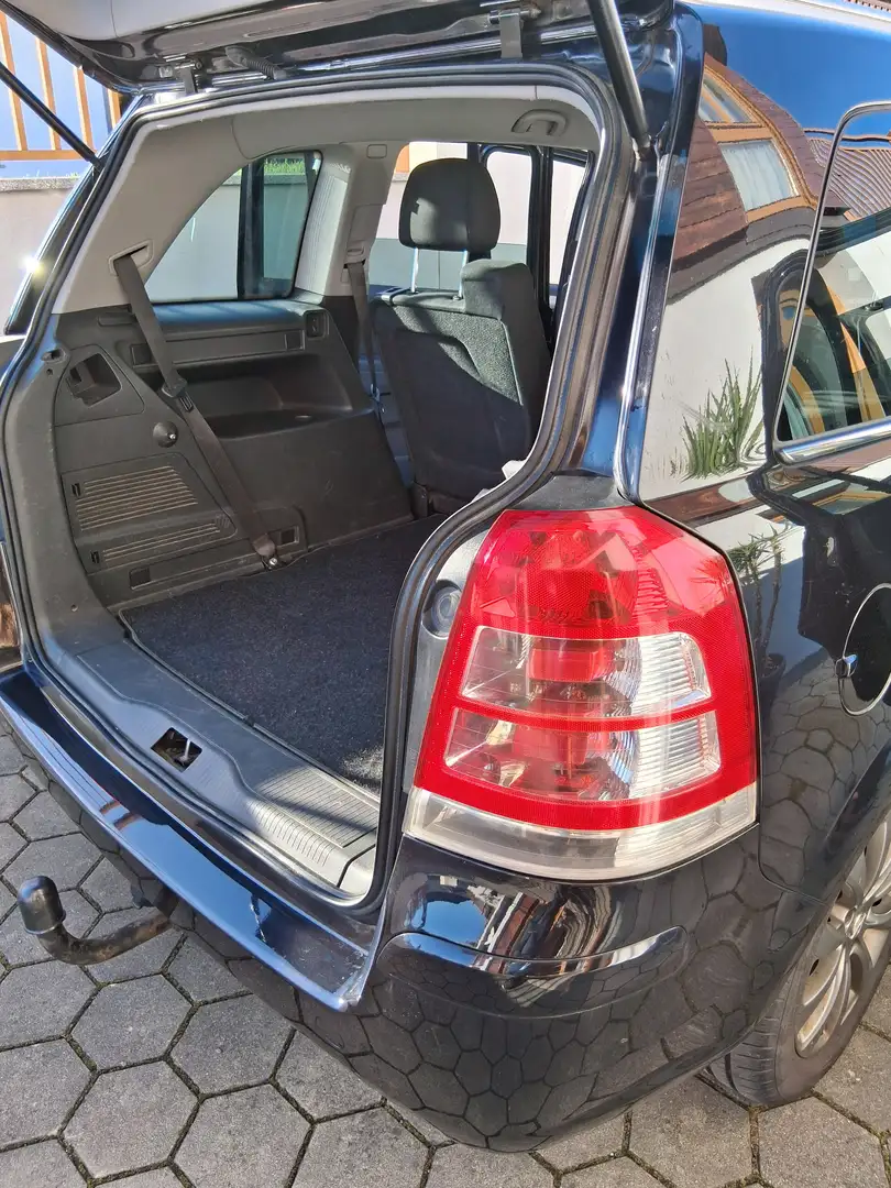 Opel Zafira Zafira 1,7 CDTI Ecoflex Edition 111 Jahre Edition Schwarz - 2