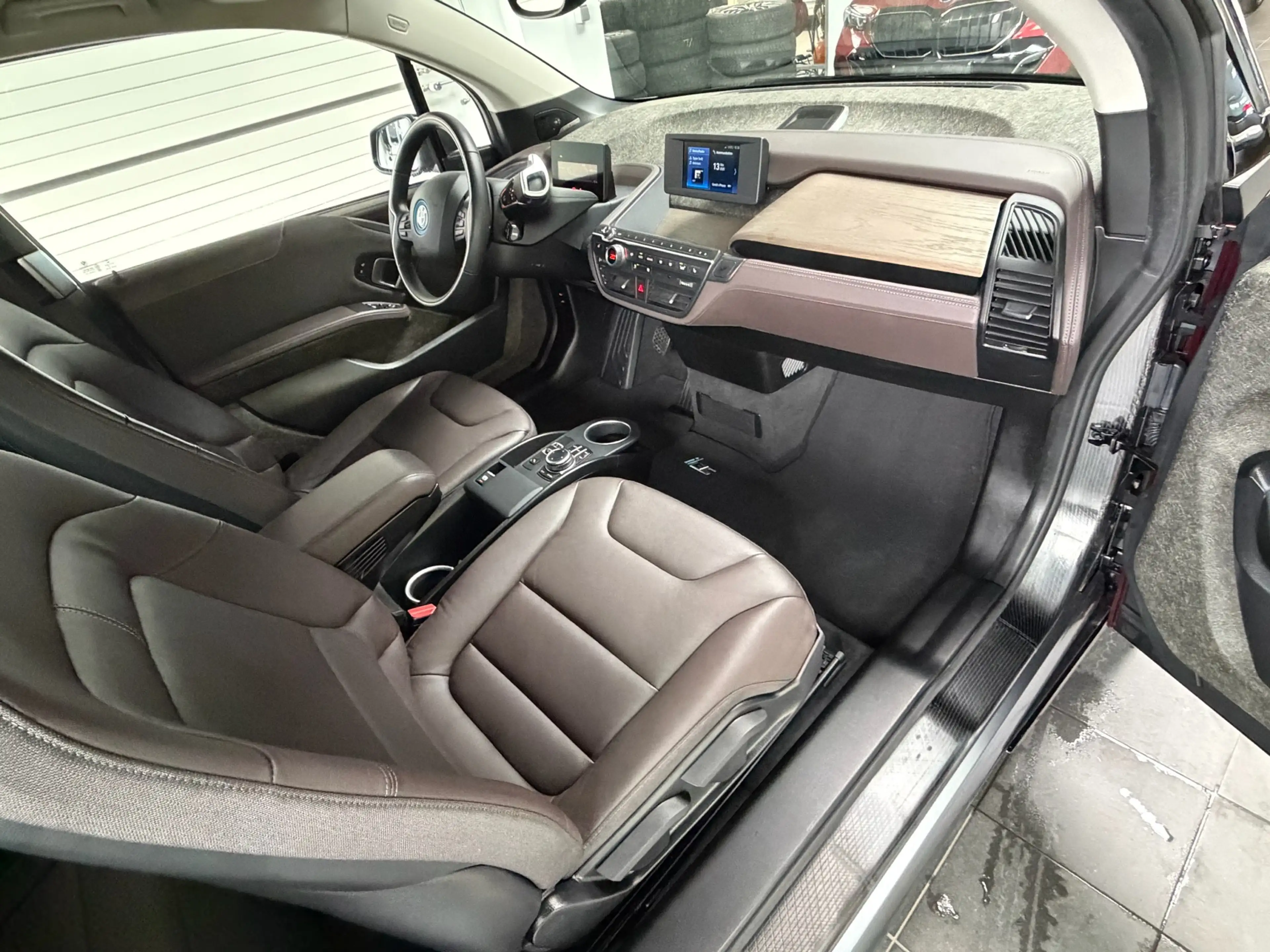 BMW i3 s Unique Forever Panoramadach_HarmanKardon_Keyless — photo 12