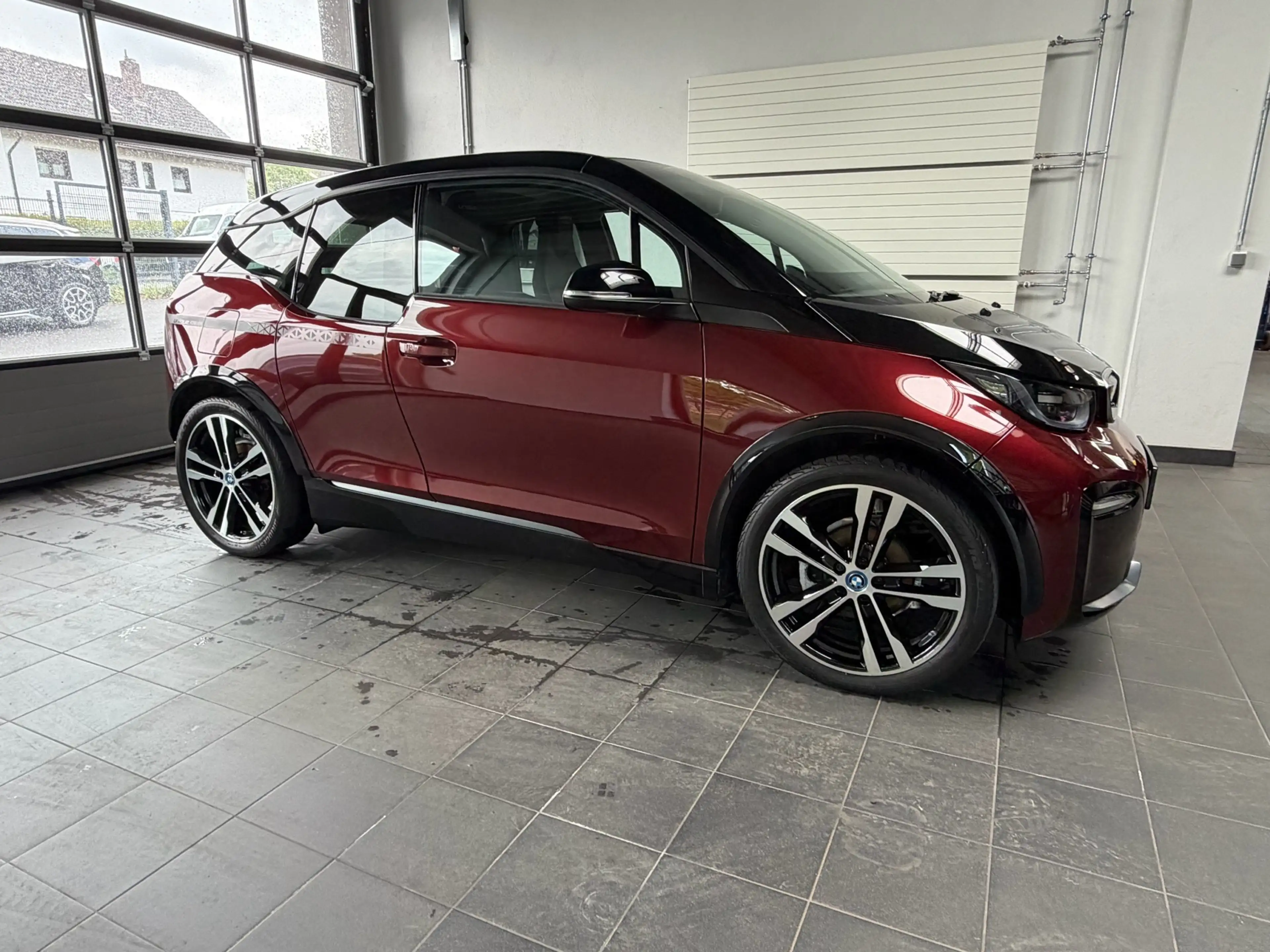 BMW i3 s Unique Forever Panoramadach_HarmanKardon_Keyless — photo 2