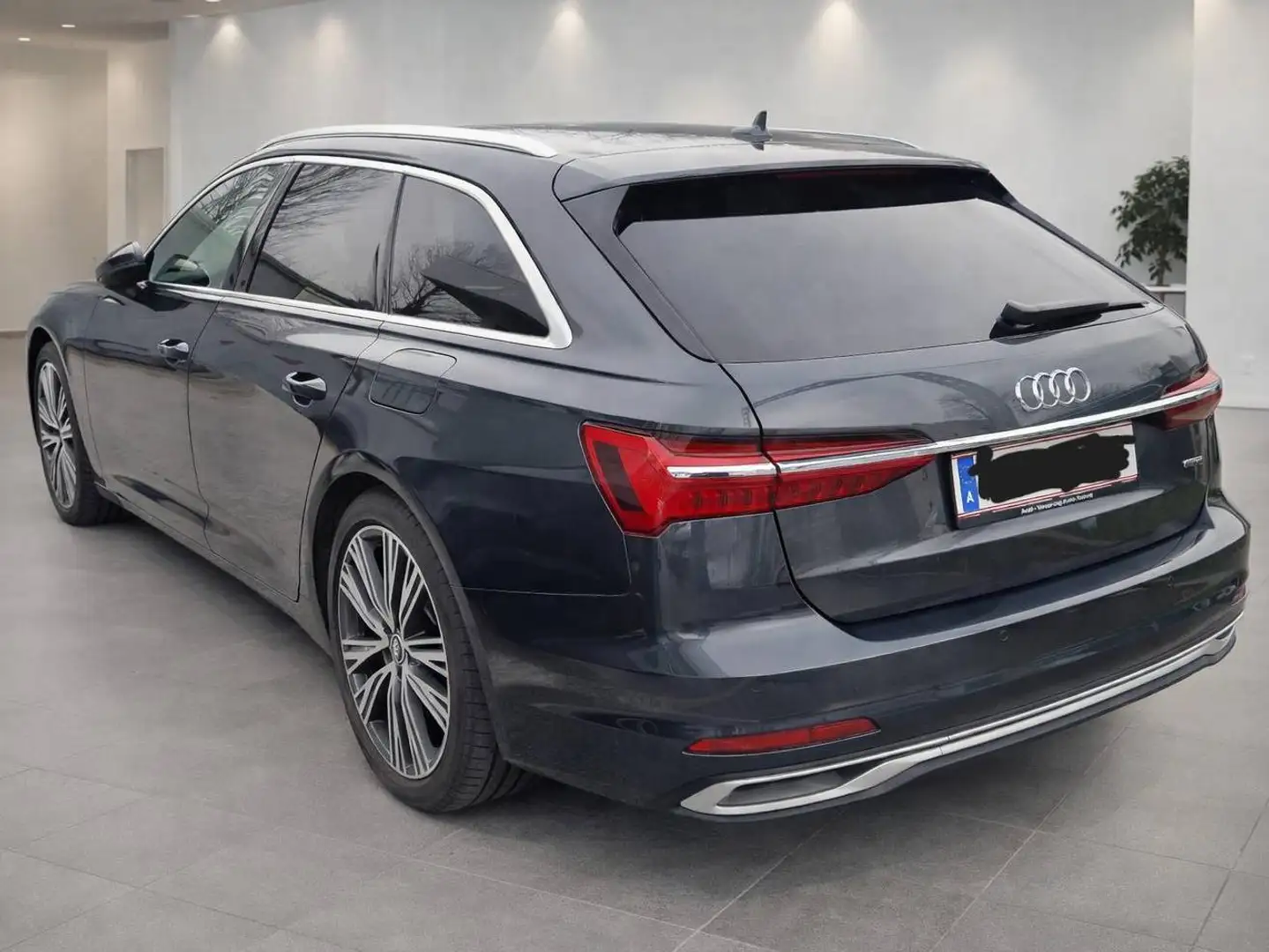 Audi A6 A6 Avant 50 TFSI e PHEV quattro S-line S-tronic S-line Grau - 2