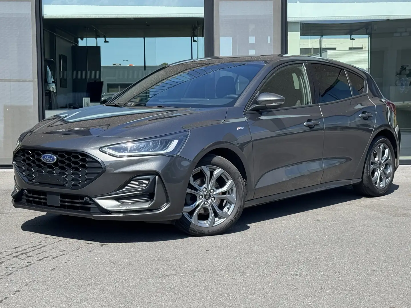 Ford Focus Focus 1.0 EcoBoost Hybrid ST-LINE - 125 PK Gris - 1