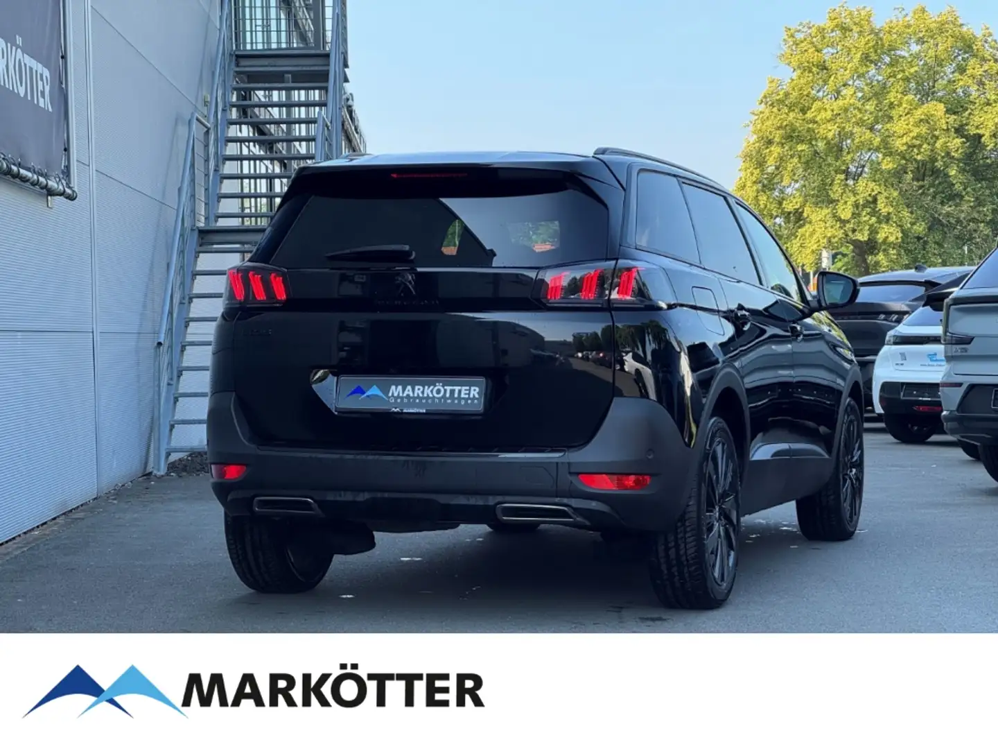 Peugeot 5008 1.2 GT PureTech 130 ACC/BLIS/SHZ/NAVI/APPLE Schwarz - 2