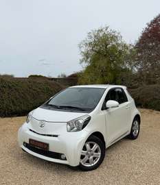 1.0i VVT-i FULL OPTIONS PREMIER PROPRIETAIRE GARANTIE 1 AN