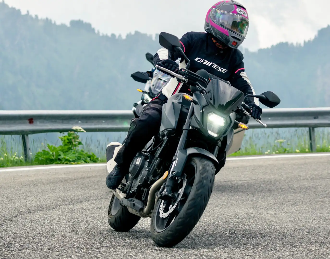 Honda Hornet 500 Чёрный - 1