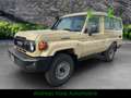 Toyota Land Cruiser GRJ 78 4,0i V6 PowerPaket Beige - thumbnail 1