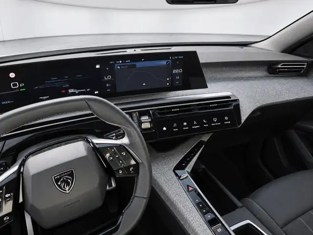 Peugeot 5008 view 3