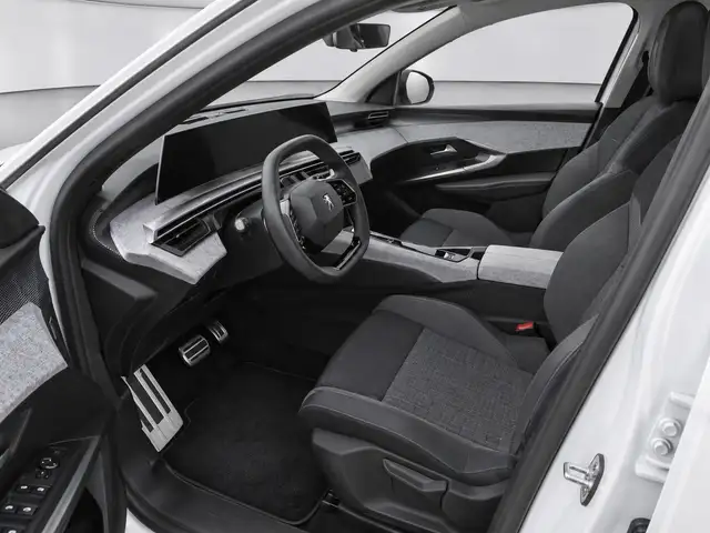 Peugeot 5008 view 4