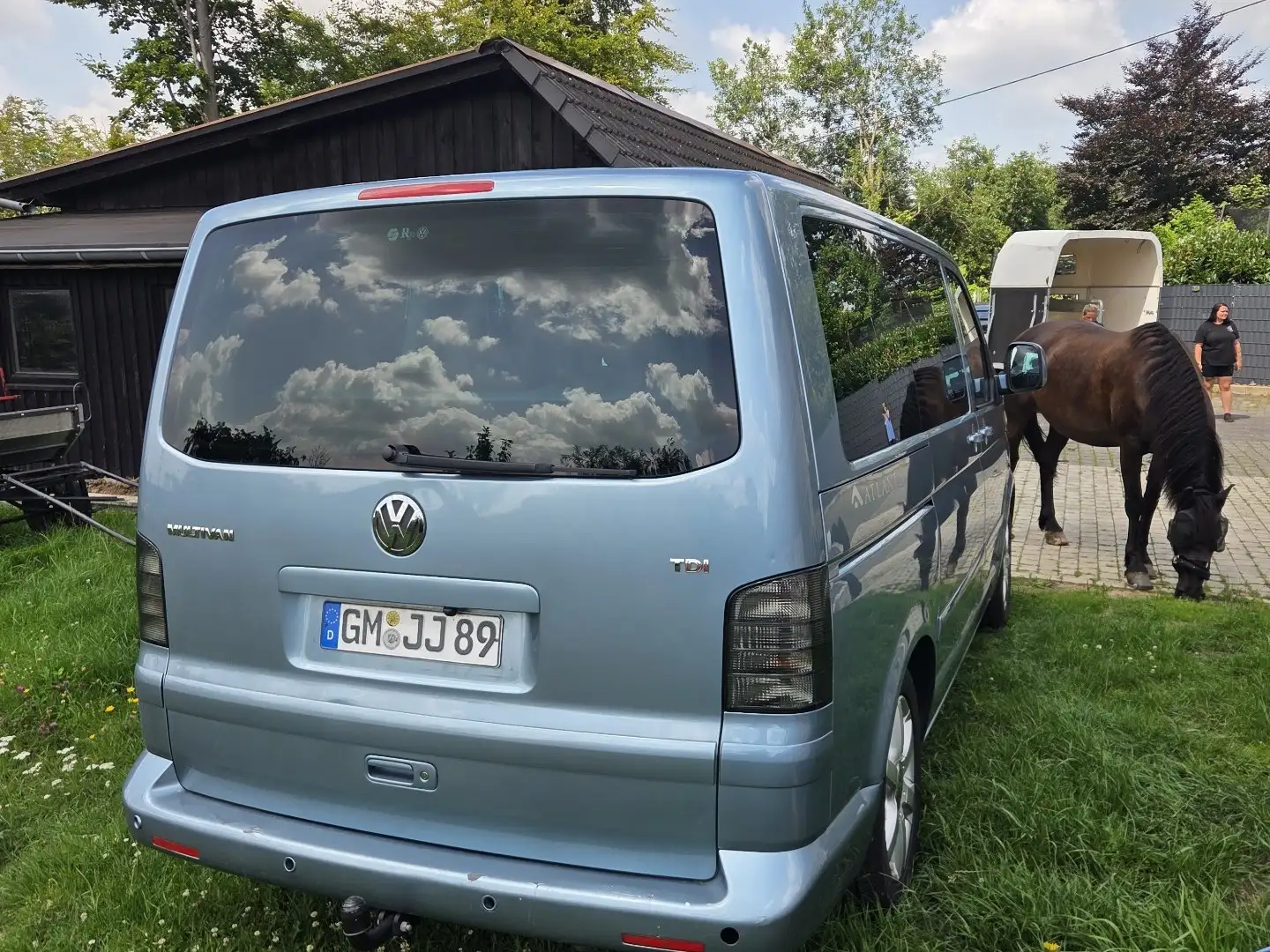 Volkswagen T5 California Multivan Atlantis MIT NEUEM MOTOR UND NEU TÜV Синій - 2