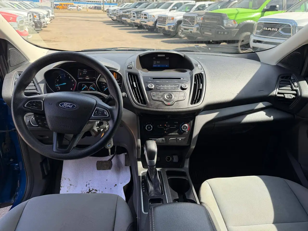 Ford Escape photo Ford Escape
